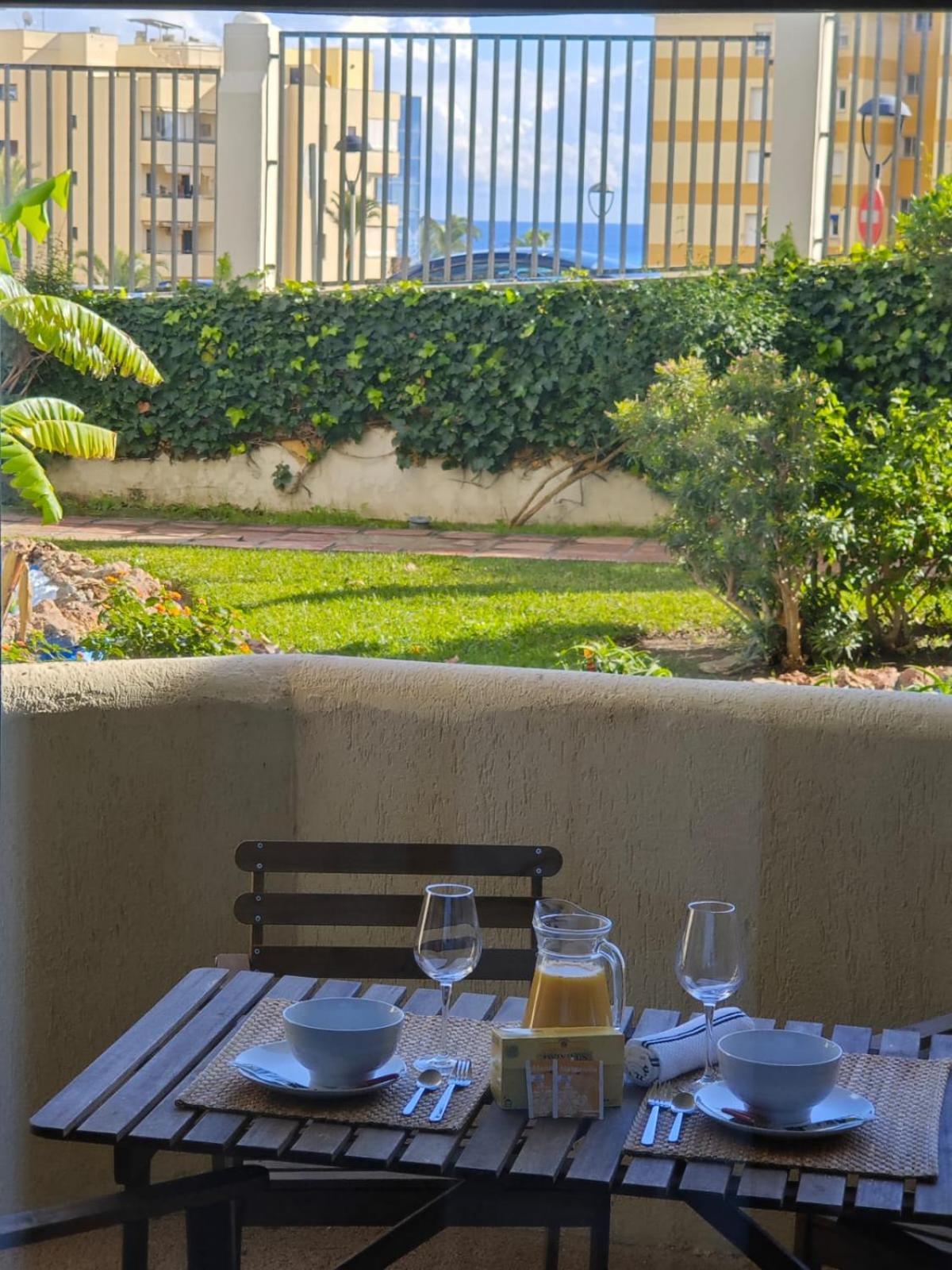 בנאלמדנה Casa Oasis Benalbeach מראה חיצוני תמונה